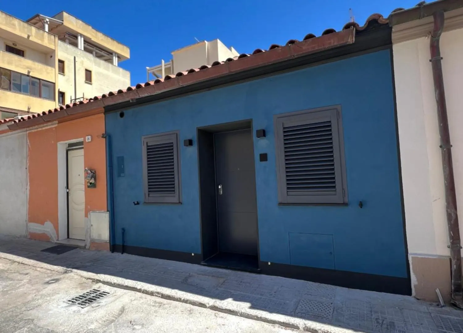 Best Price Vs Quality-Fully Equipped & Renovated 2Room Suite Montenero-City Centre Όλμπια Διαμέρισμα